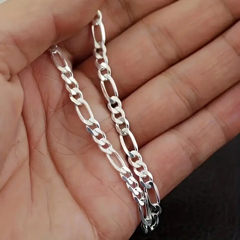 Ferreo Chain Necklace