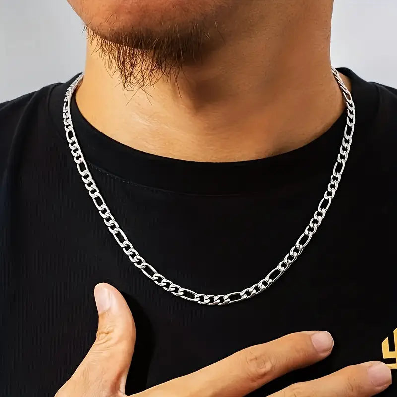 Ferreo Chain Necklace