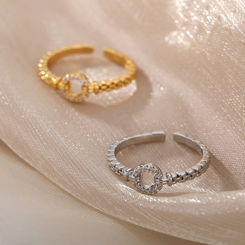 Round Zircon Rings